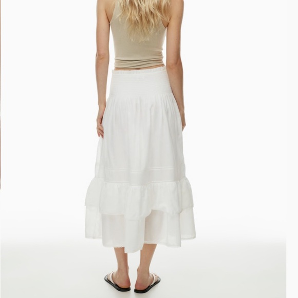 Aritzia Little Moon Nicoya Skirt NWOT - never worn!! - Picture 3 of 3